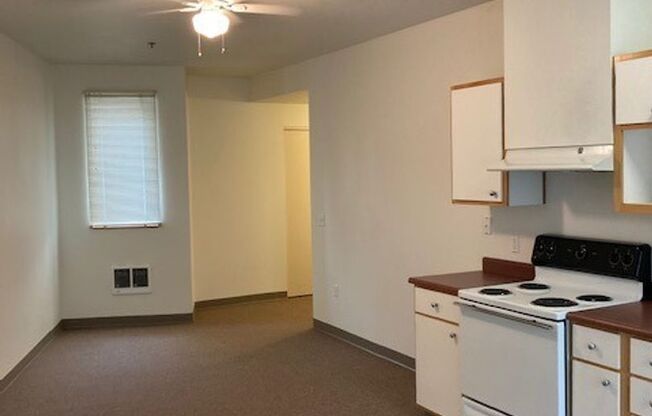 2 beds, 1 bath, 750 sqft, $1,650, Unit 309