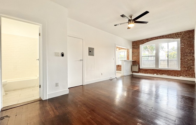 5407 Sierra Vista Ave