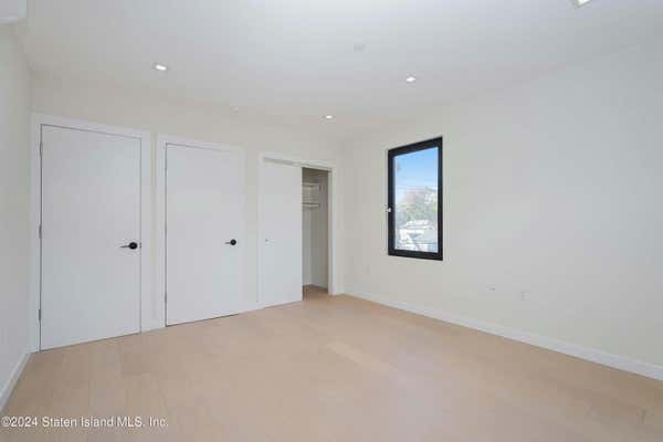 2 beds, 2 baths, 1,150 sqft, $3,250, Unit 23