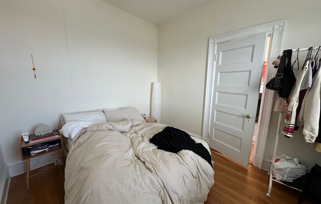 1 bed, 1 bath, 550 sqft, $2,500, Unit 64