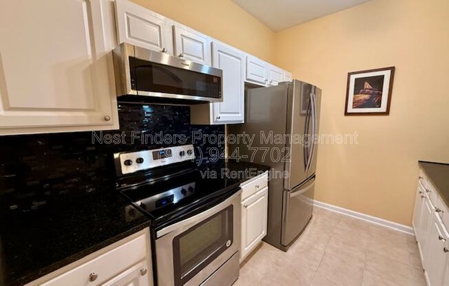 2 beds, 2 baths, 1,050 sqft, $1,350, Unit 912