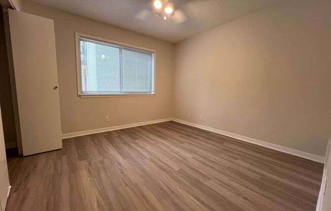 2 beds, 1 bath, 856 sqft, $1,634, Unit WIL-116