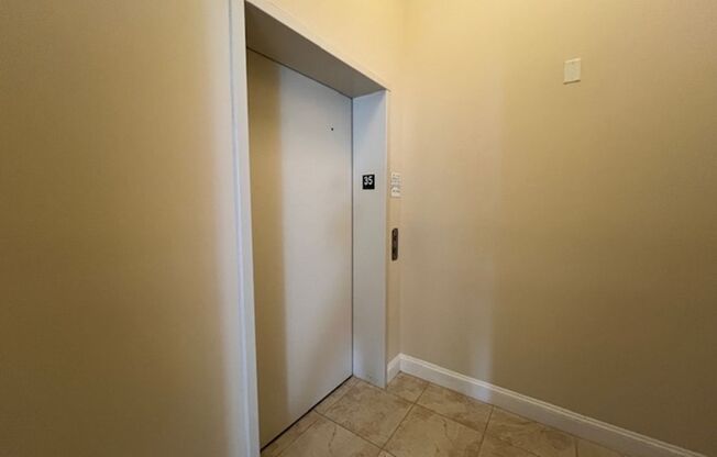 2 beds, 2 baths, $3,800, Unit # 3501