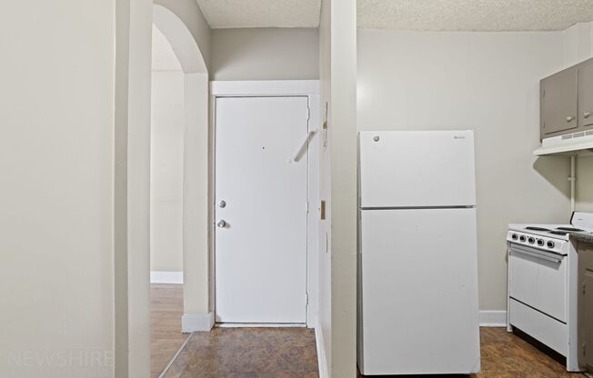 1 bed, 1 bath, 600 sqft, $895, Unit 305- Income Restricted 80% AMI