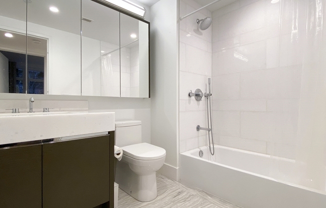 1 bed, 1 bath, 875 sqft, $4,750, Unit 3A