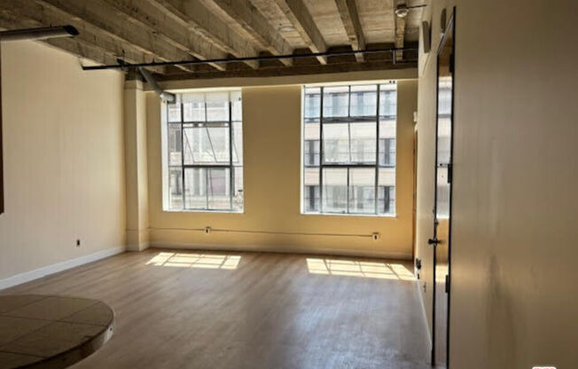 1 bed, 1 bath, 660 sqft, $2,200, Unit 313