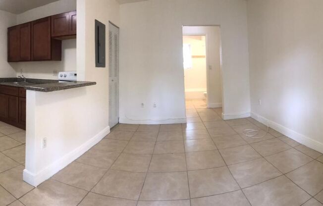 1 bed, 1 bath, 550 sqft, $1,575, Unit 1533-2