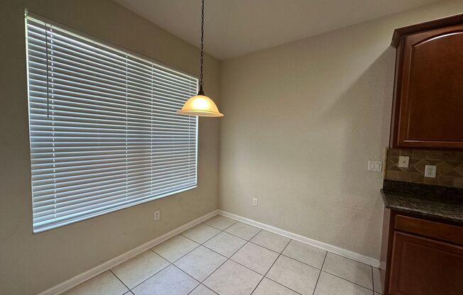 BEAUTIFUL SPACIOUS 3 BEDROOM 2 BATH SINGLE FAMILY HOME FOR RENT