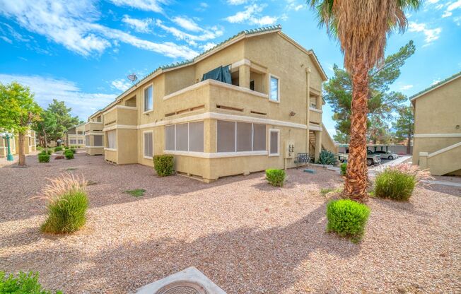 DOWNSTAIRS 2-BED, 2-BATH CONDO IN GATED COMMUNITY!
