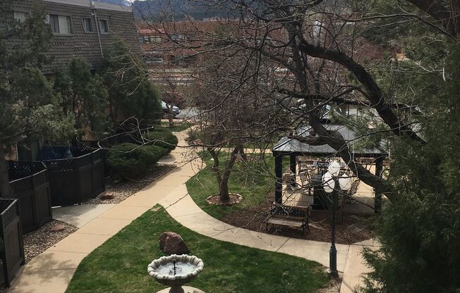 1 bed, 1 bath, $1,495, Unit 660-203