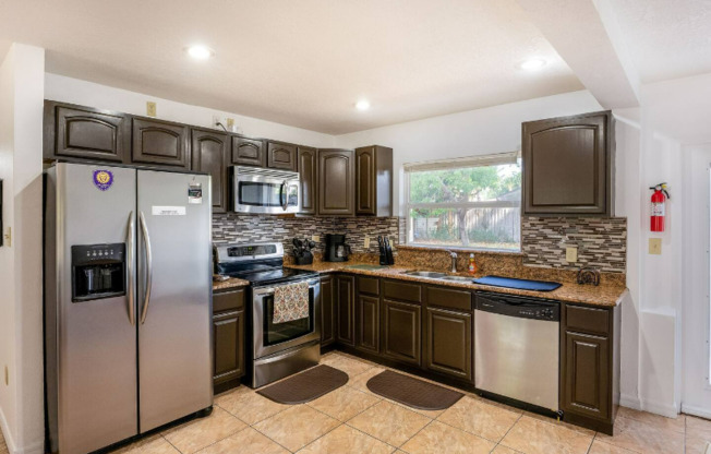 2721 RAEFORD RD 