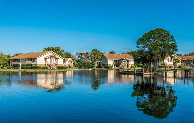 Large Community Lake at Sanford Landing Apartments, Sanford, Florida 32771