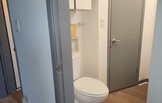 2 beds, 2 baths, 865 sqft, $3,095, Unit 1