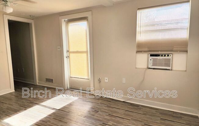 7606 GRAND BLVD
