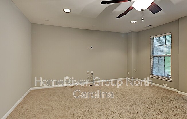 251 Lincoln St