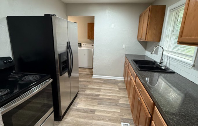 Beautifully Remodeled 3-Bedroom Single Family Home – Move-In Ready!
