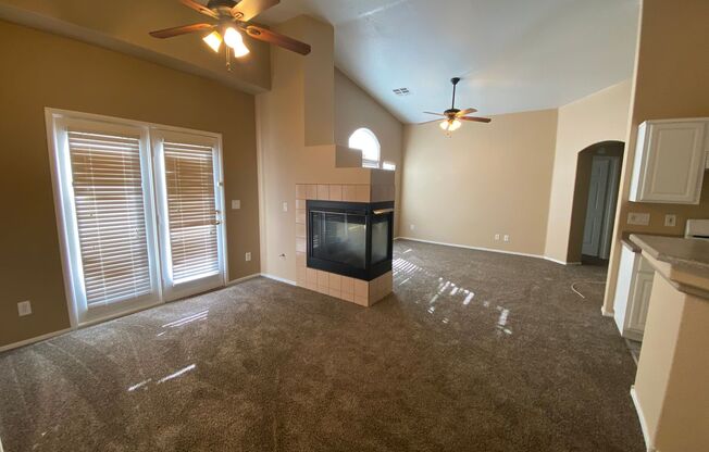 2 bed townhome in Henderson
