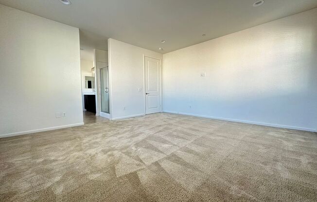 4 Bedroom home for leasing in Chino