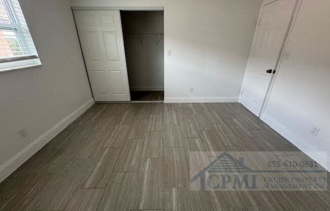 2 beds, 1 bath, 864 sqft, $1,925, Unit 205