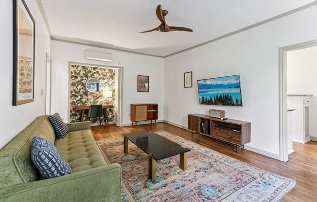 1 bed, 1 bath, 707 sqft, $2,700, Unit 401