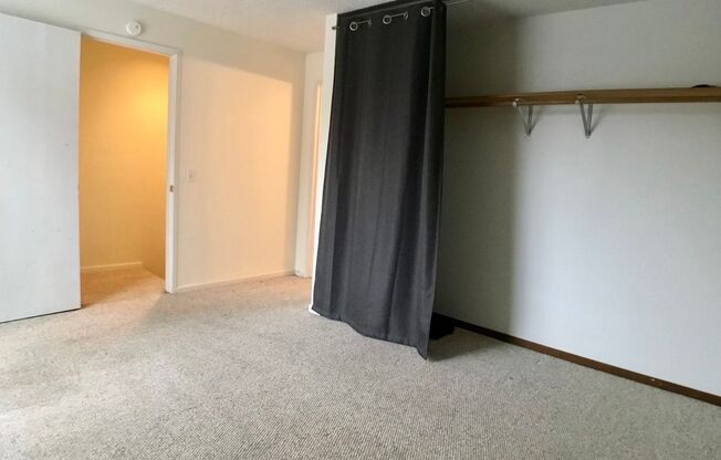 2 beds, 2 baths, $2,195, Unit Unit B101