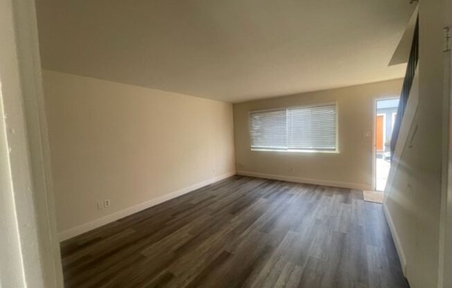 270 - 36851/36857 Sycamore St