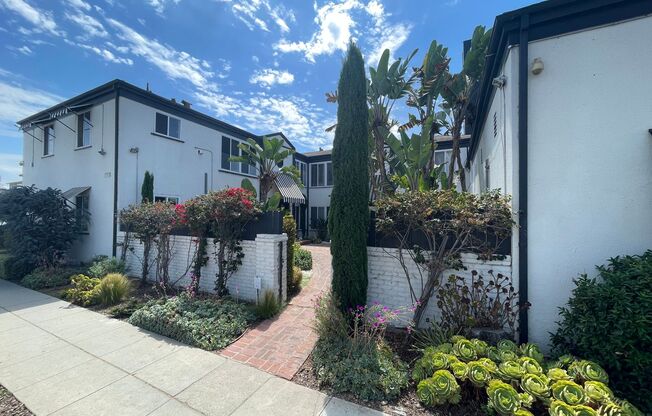 2450 Overland Ave.,