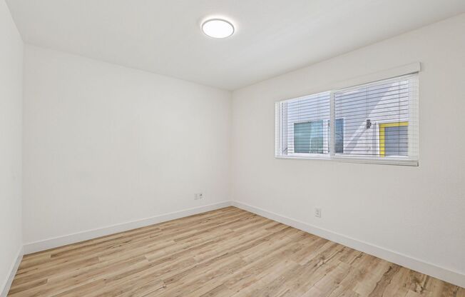 3 beds, 2 baths, 1,200 sqft, $3,695, Unit 403