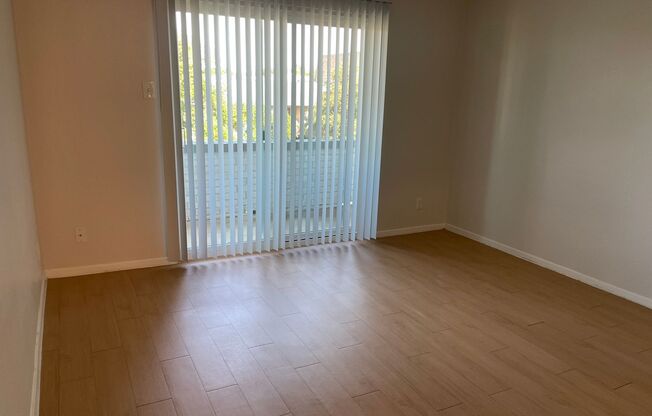 1 bed, 1 bath, 750 sqft, $1,135, Unit ABB-2-305