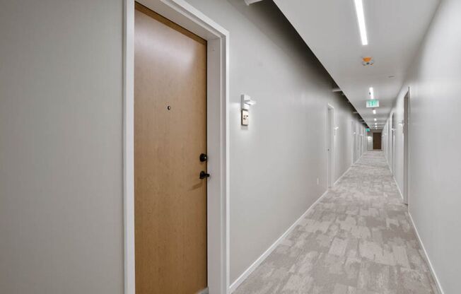 1 bed, 1 bath, 637 sqft, $1,675, Unit 407