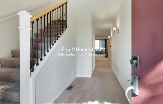 Updated, Pet-Friendly Home in High-Demand Area – Apply Now