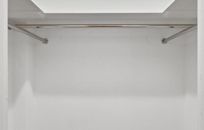 1 bed, 1 bath, 770 sqft, $6,200, Unit 7E