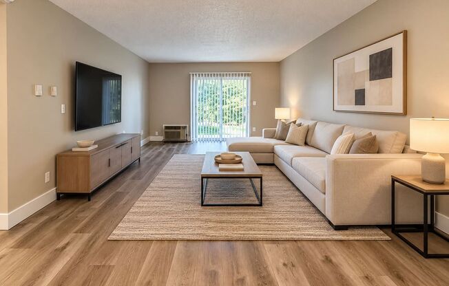 2 beds, 1 bath, 720 sqft, $1,450, Unit 01