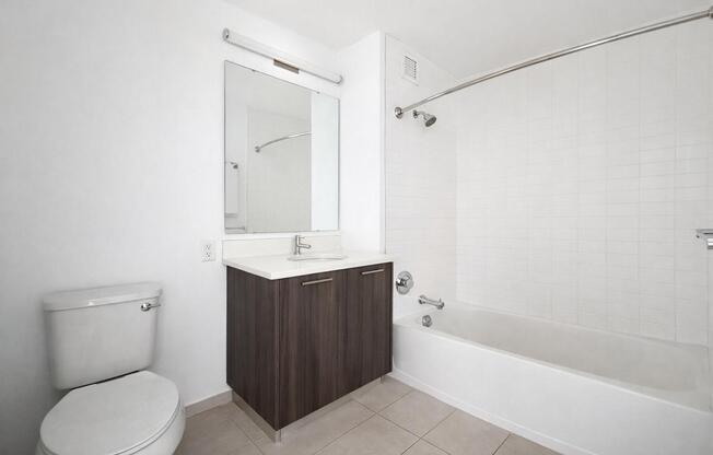 2 beds, 2 baths, 1,041 sqft, $4,995, Unit 17K