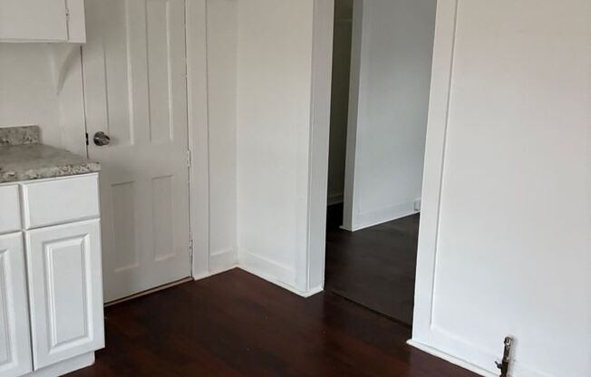 Studio, 1 bath, $500, Unit #2