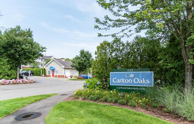 Carlton Oaks signage and leasing office