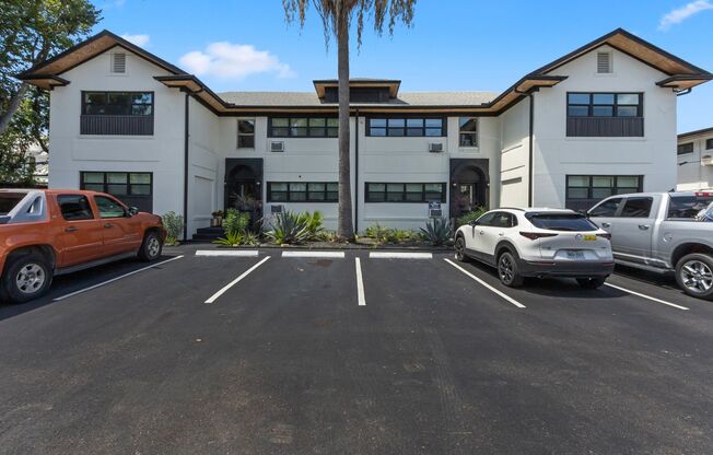 Studio, 1 bath, 600 sqft, $1,199, Unit 1522-04