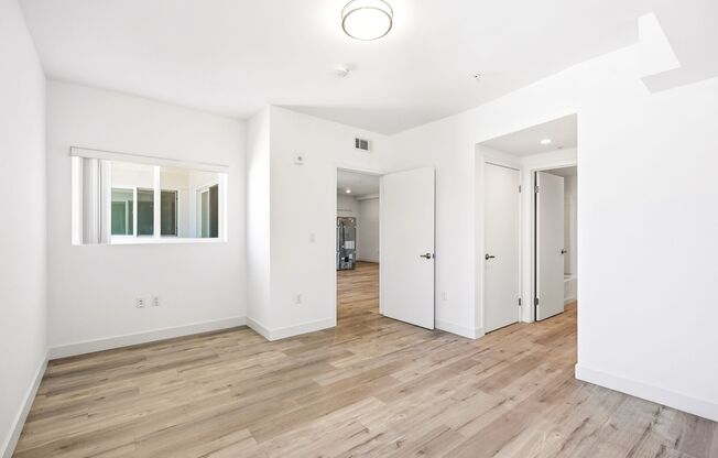 2 beds, 2 baths, 1,037 sqft, $2,950, Unit 407