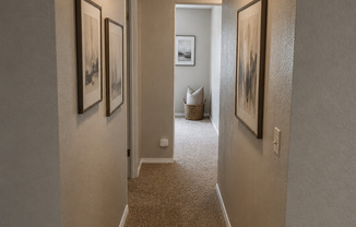 2 beds, 1 bath, $1,125, Unit 04