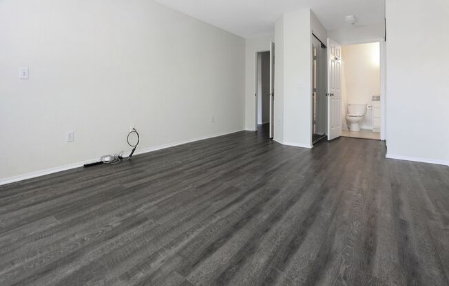 2 beds, 2.5 baths, $1,850, Unit Unit 424