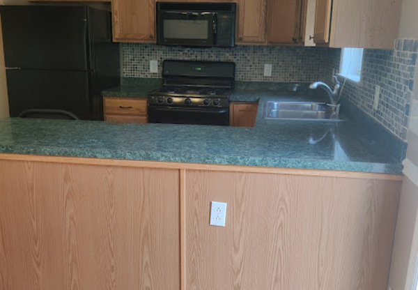 103 E GORGAS LN