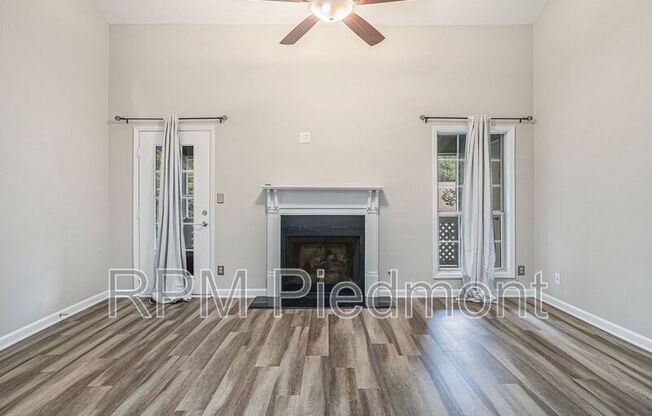 3901 RIVERLOOK PKWY