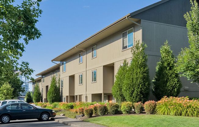 2 beds, 1 bath, 1,050 sqft, $1,595, Unit 10301