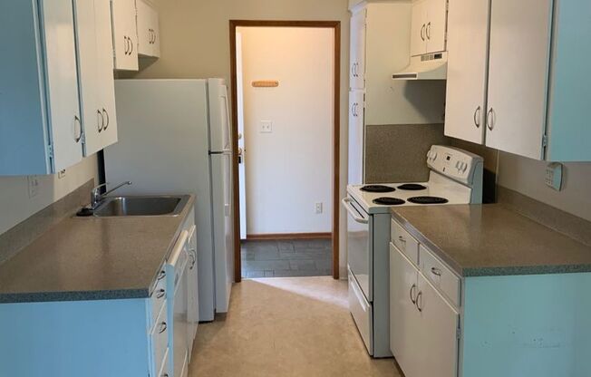 $2,450 - Three Bedrooms, Two Baths Home on Corner Lot!
