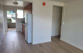 2 beds, 1 bath, $1,700