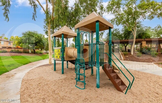 11621 W HL DR