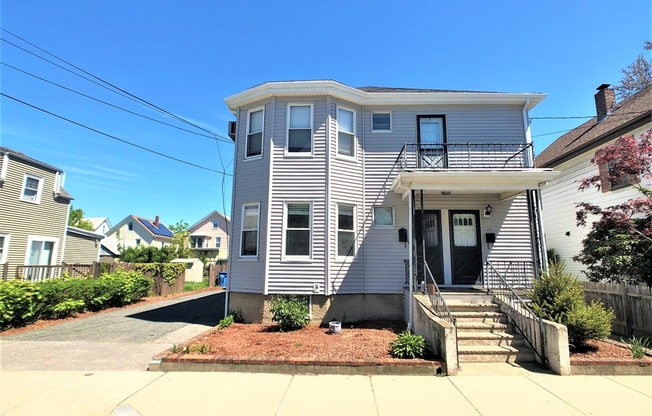 13 BENEFIT ST