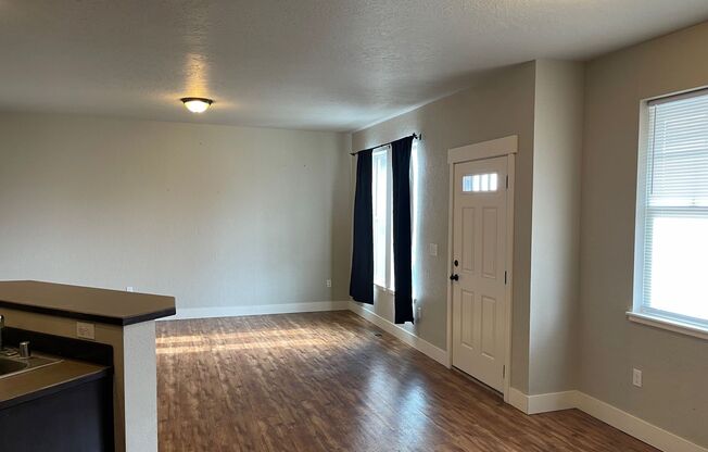 4 beds, 3.5 baths, 2,100 sqft, $2,650, Unit *97 Blackhawk (FS8) TRI-1