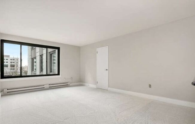 1 bed, 1 bath, $1,600