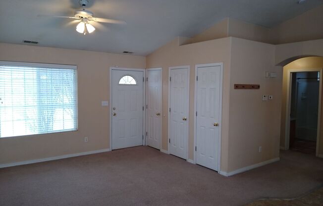 2 beds, 1 bath, $1,350